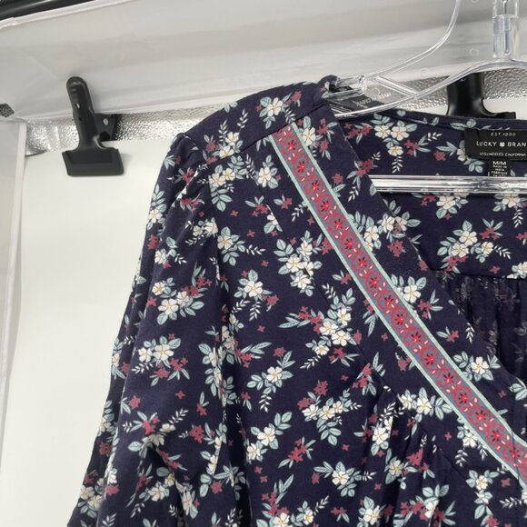 Lucky Brand Womens Floral Button Up Top Short Sleeve V-Neck Size Medium - Picture 5 of 9